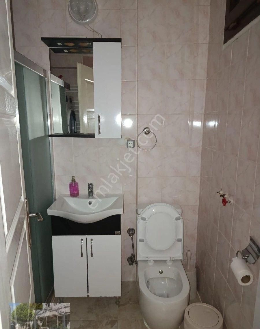 Bostanlı Merkezde Sahile Çok Yakın - Görsel 19