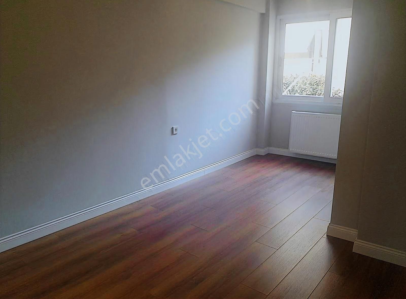 Bostanlı Merkezde Sahile Çok Yakın - Görsel 18