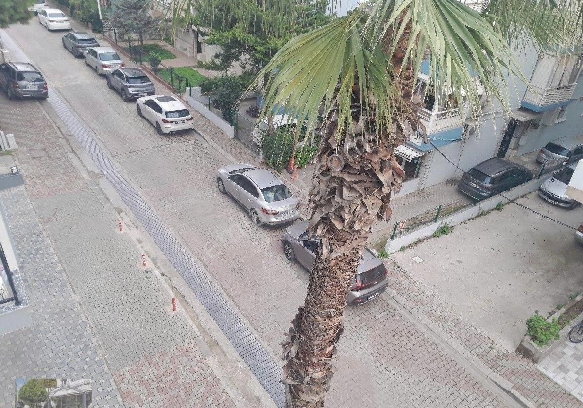 Bostanlı Merkezde Sahile Çok Yakın - Görsel 21
