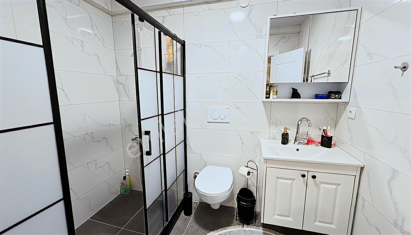 Sahile Yakın 3+1 150 M² Full Yapılı Asansörlü Ve Caddeye Cephe - Görsel 28