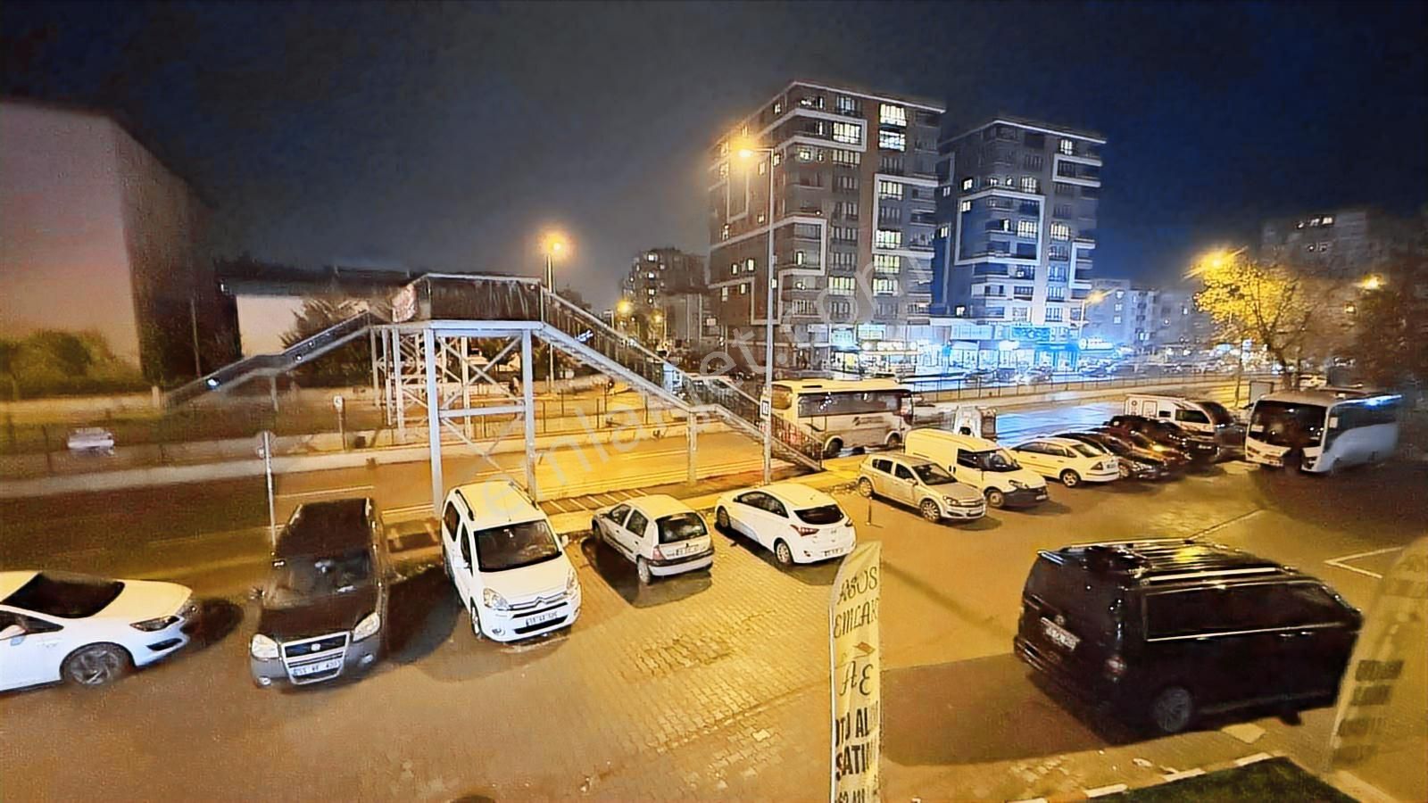 Sahile Yakın 3+1 150 M² Full Yapılı Asansörlü Ve Caddeye Cephe - Görsel 24