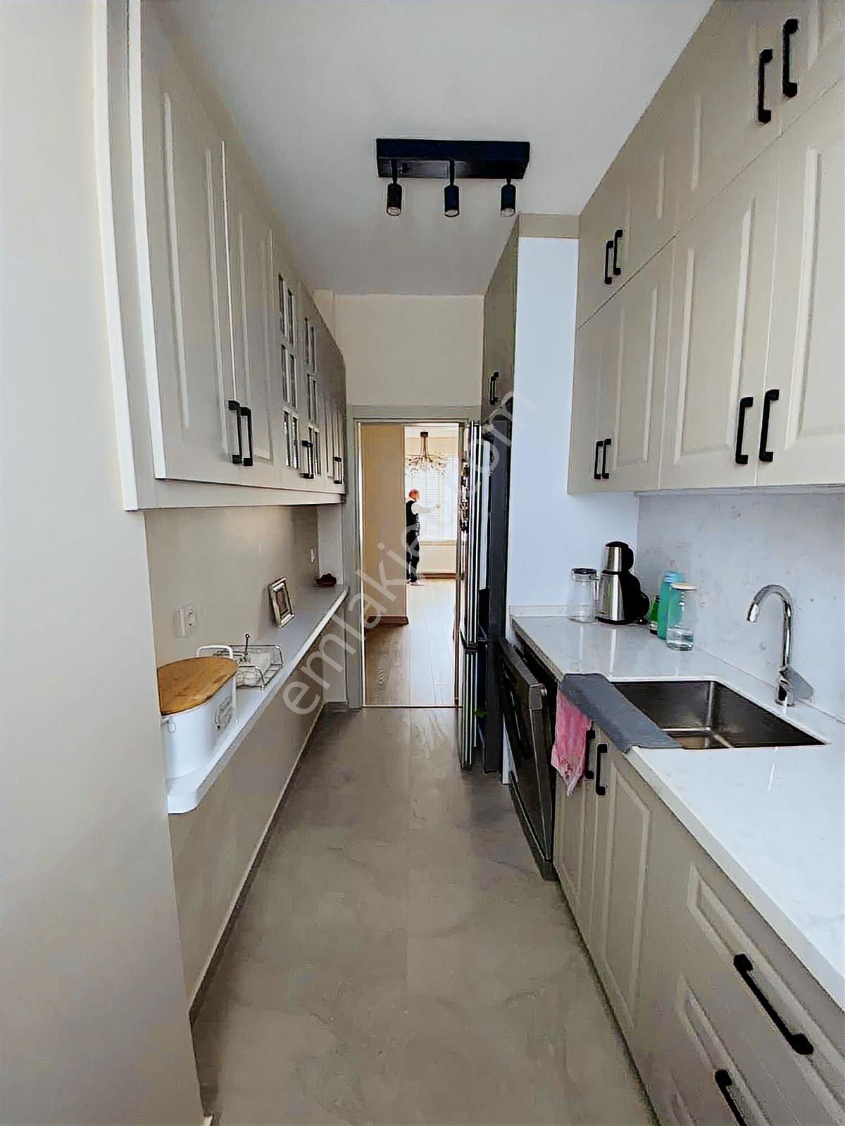 Satılık 2+1 Harika Konumda Temiz 3. Kat Satılık Daire - Görsel 25