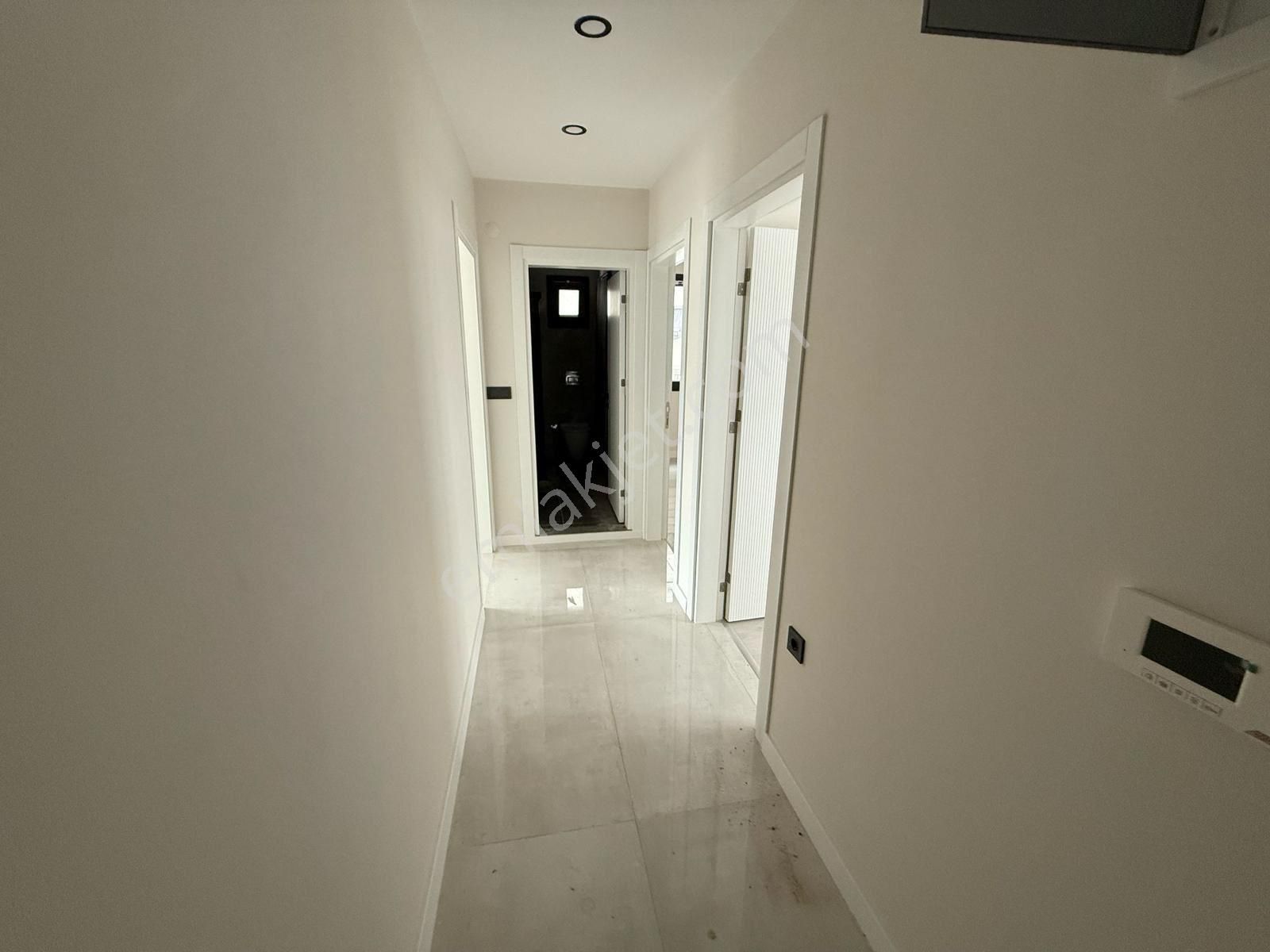 Didim Merkezde Yaraşır İnşaattan Satılık 2+1 Daire - Görsel 11