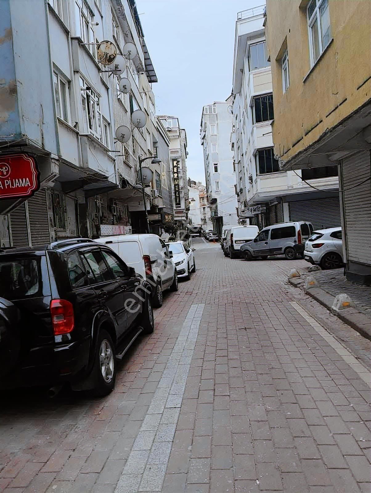 Zeytinburnu Telsiz Yüksek Giriş Satılık 2+1 Boş Teslim - Görsel 18