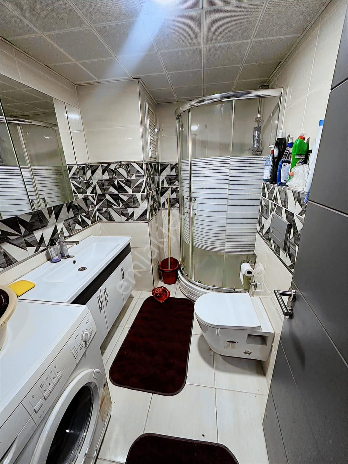 Son Fiyat Algün Ünivercity Sitesinde Cadde Cepheli Daire - Görsel 17