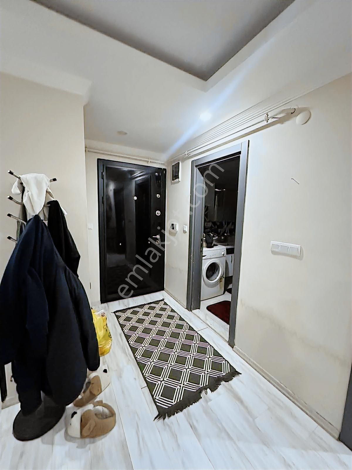 Son Fiyat Algün Ünivercity Sitesinde Cadde Cepheli Daire - Görsel 25