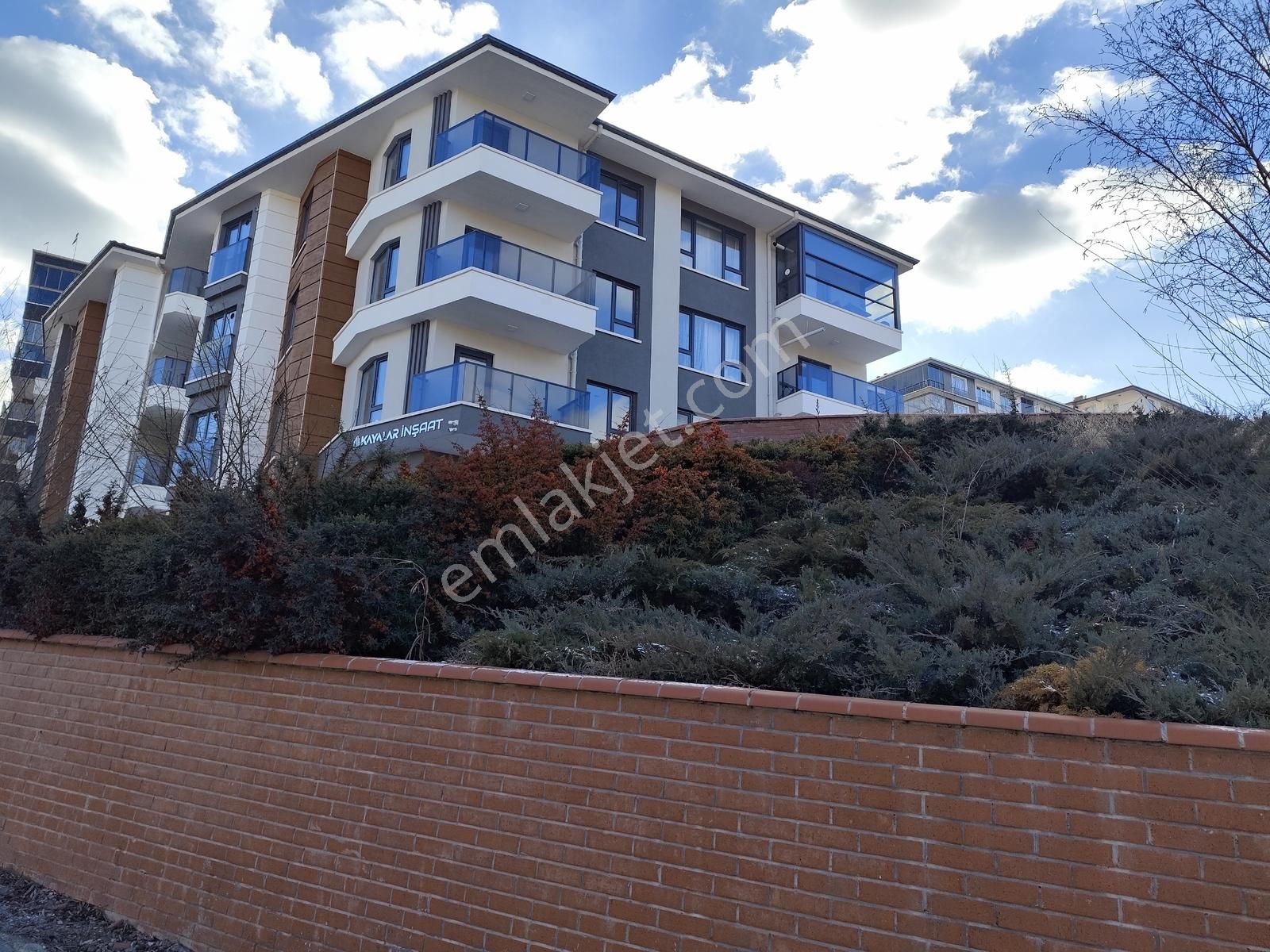 Yıldıztepe Hacı Bayramı Veli Cad.üzeri Sıfır 3+1 Satılık Daire - Görsel 5