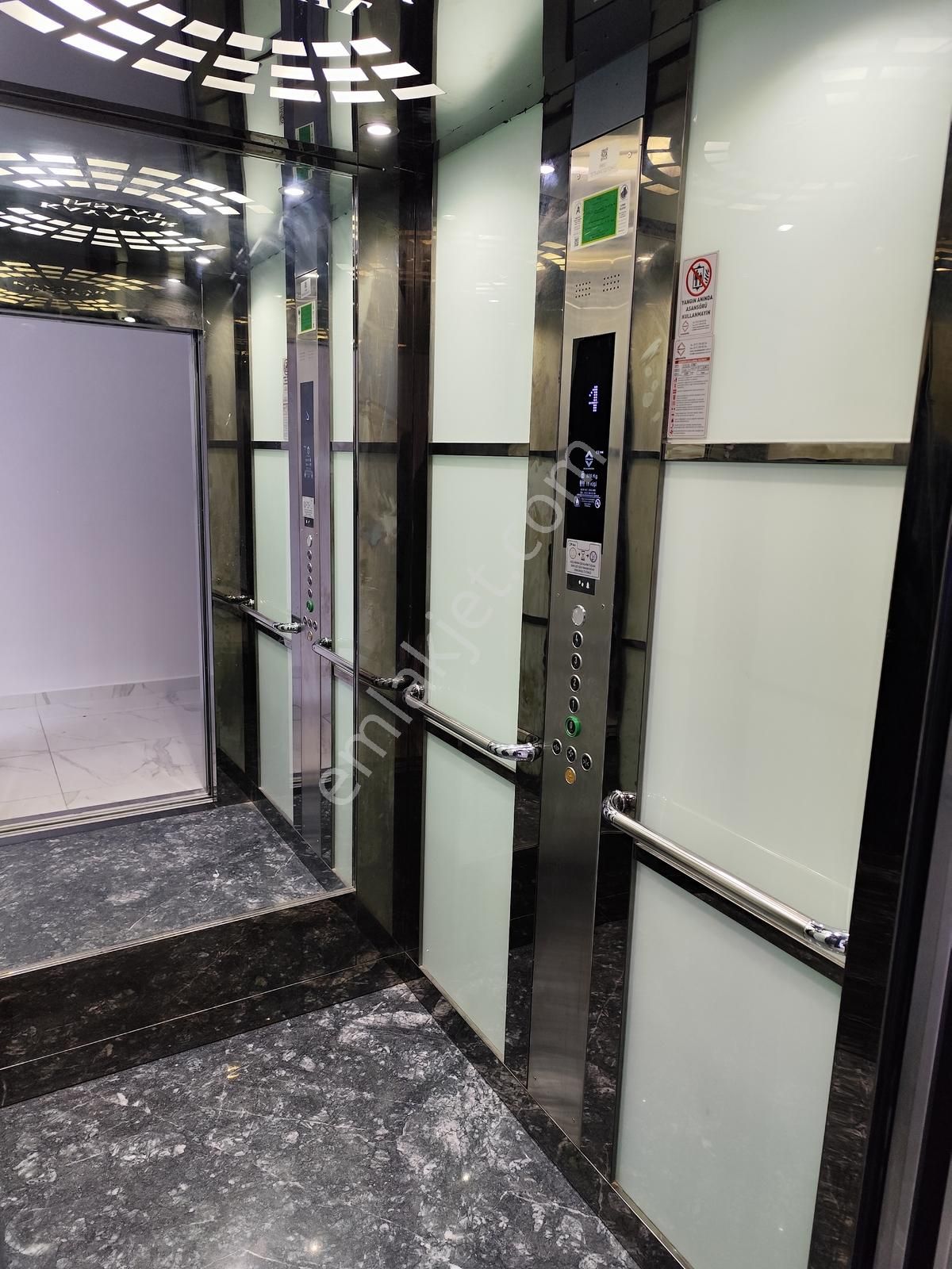 Yıldıztepe Hacı Bayramı Veli Cad.üzeri Sıfır 3+1 Satılık Daire - Görsel 10