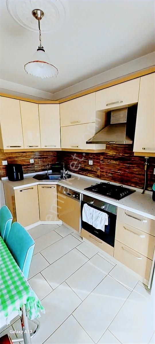 520 Gayrimenkulden 150 Evler Mah.3+1 Doğalgazlı Daire - Görsel 4
