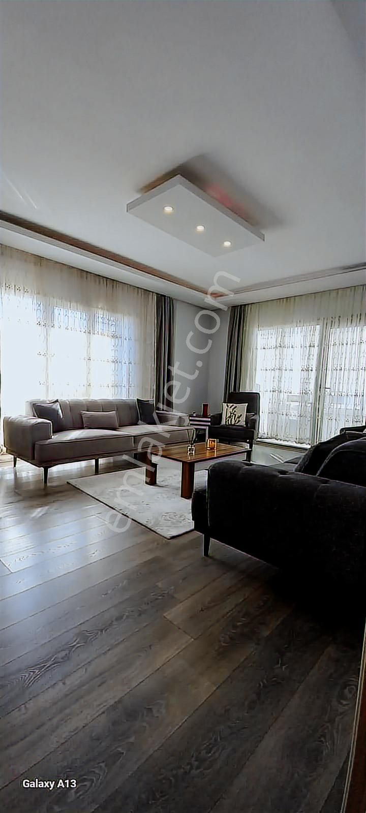 520 Gayrimenkulden 150 Evler Mah.3+1 Doğalgazlı Daire