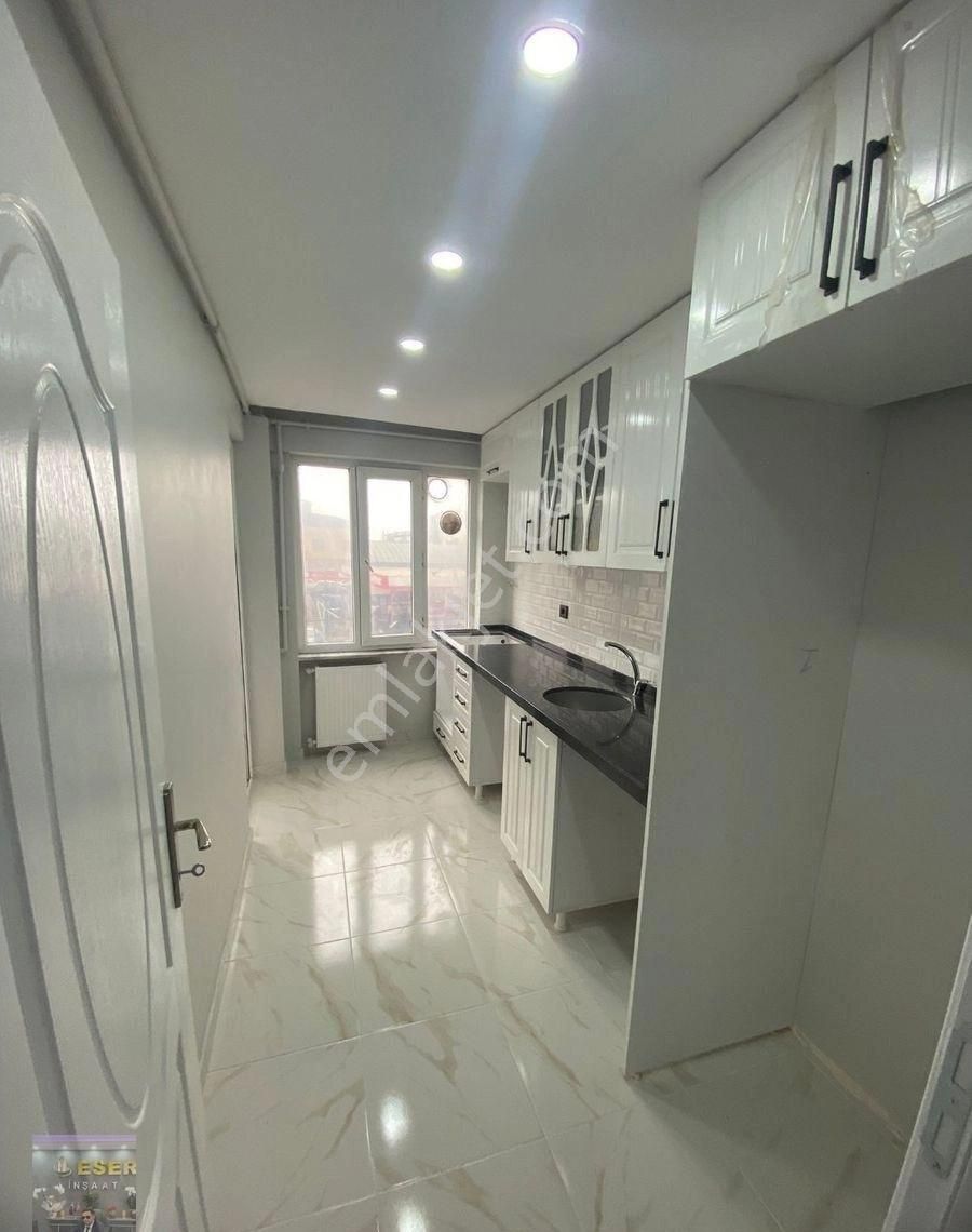 Eser İnş.tramvay Caddesi Üstünde Satılık 2+1 100m2 2.kat Daire - Görsel 24