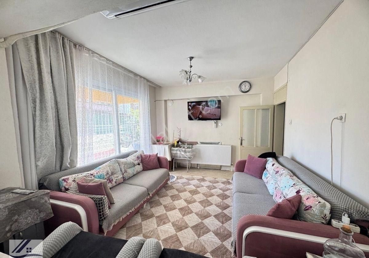 Aydın Mahallesinde Ali Akatlar Ortaokulu Yanında Cadde Üzeri 2+1 D.gazlı 3 Cephe 95 M2 Satılık Daire - Görsel 20