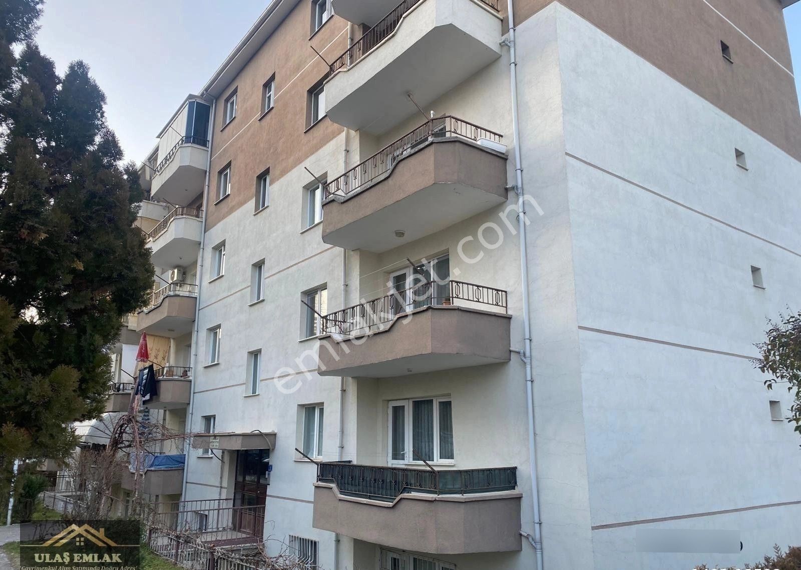 Ulaş Emlak Elvankent Bitişiği Gimsa Karşısı Site İçi - Görsel 9