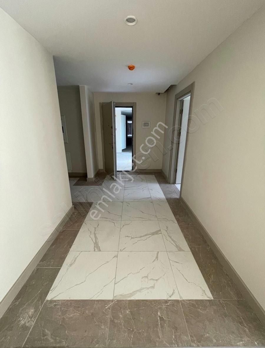 Bahçeşehir Vadi Evleri Satılık 3+1 Bahçeli Teraslı Dublex Daire - Görsel 5