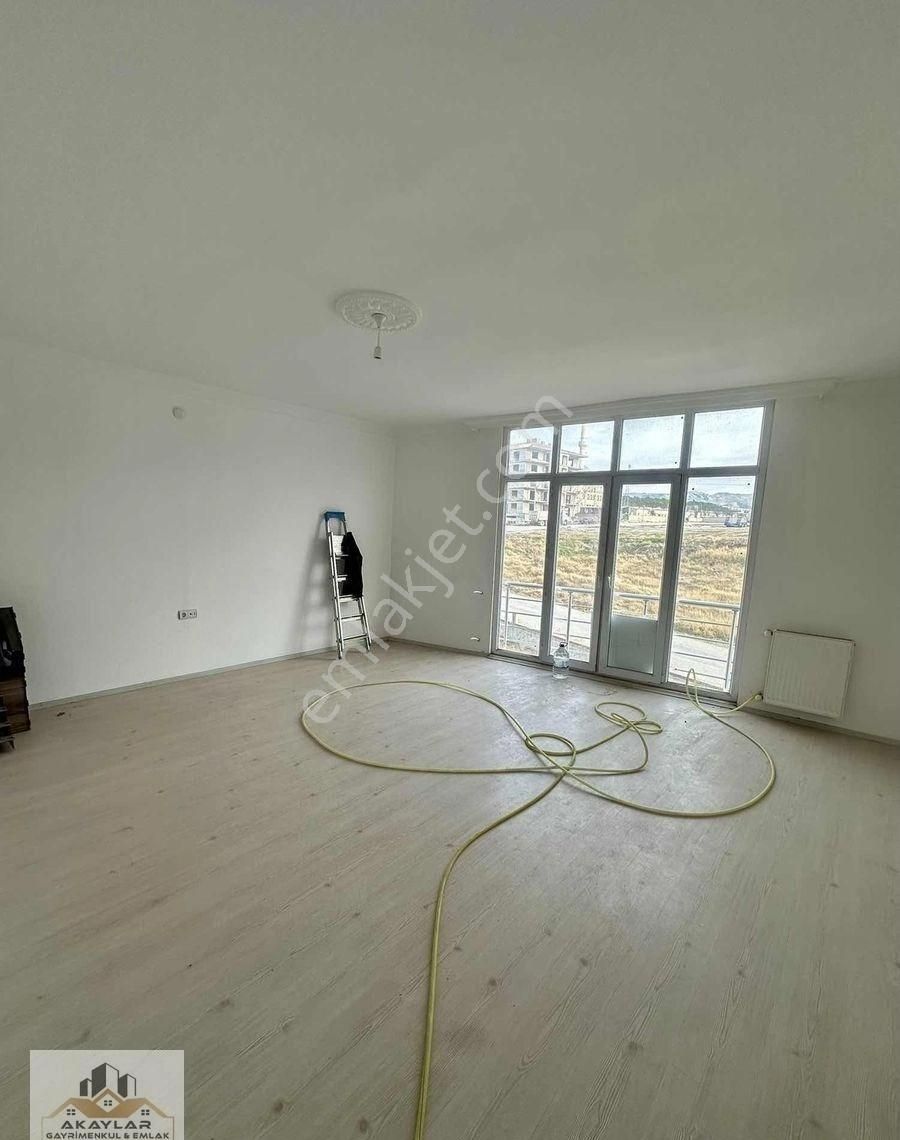Akaylar'dan Adliye Karşısı Satılık Ofis / Büro - Görsel 3