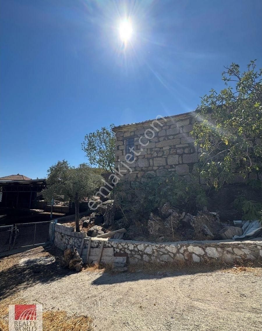 Milas Çomakdağı’nda Eşsiz Fırsat! Tarihi Köy Evi + Ruhsatlı Hayvan Besi Çiftliği - Görsel 23