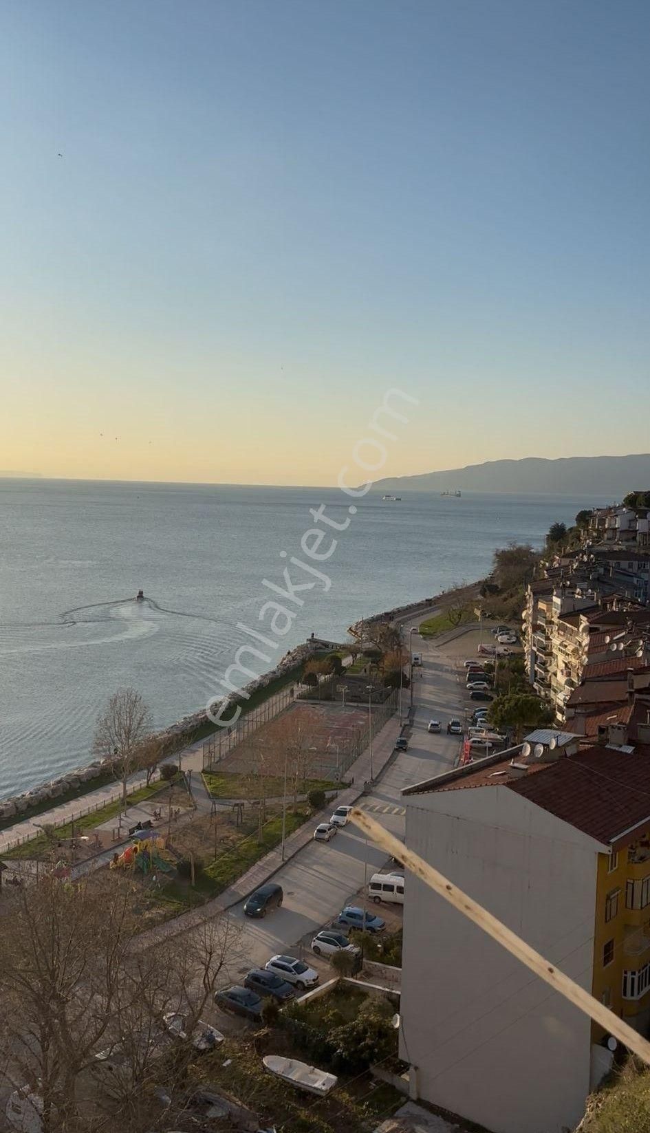 C21 Cius; Deniz Manzaralı 2+1 Ara Kat Daire