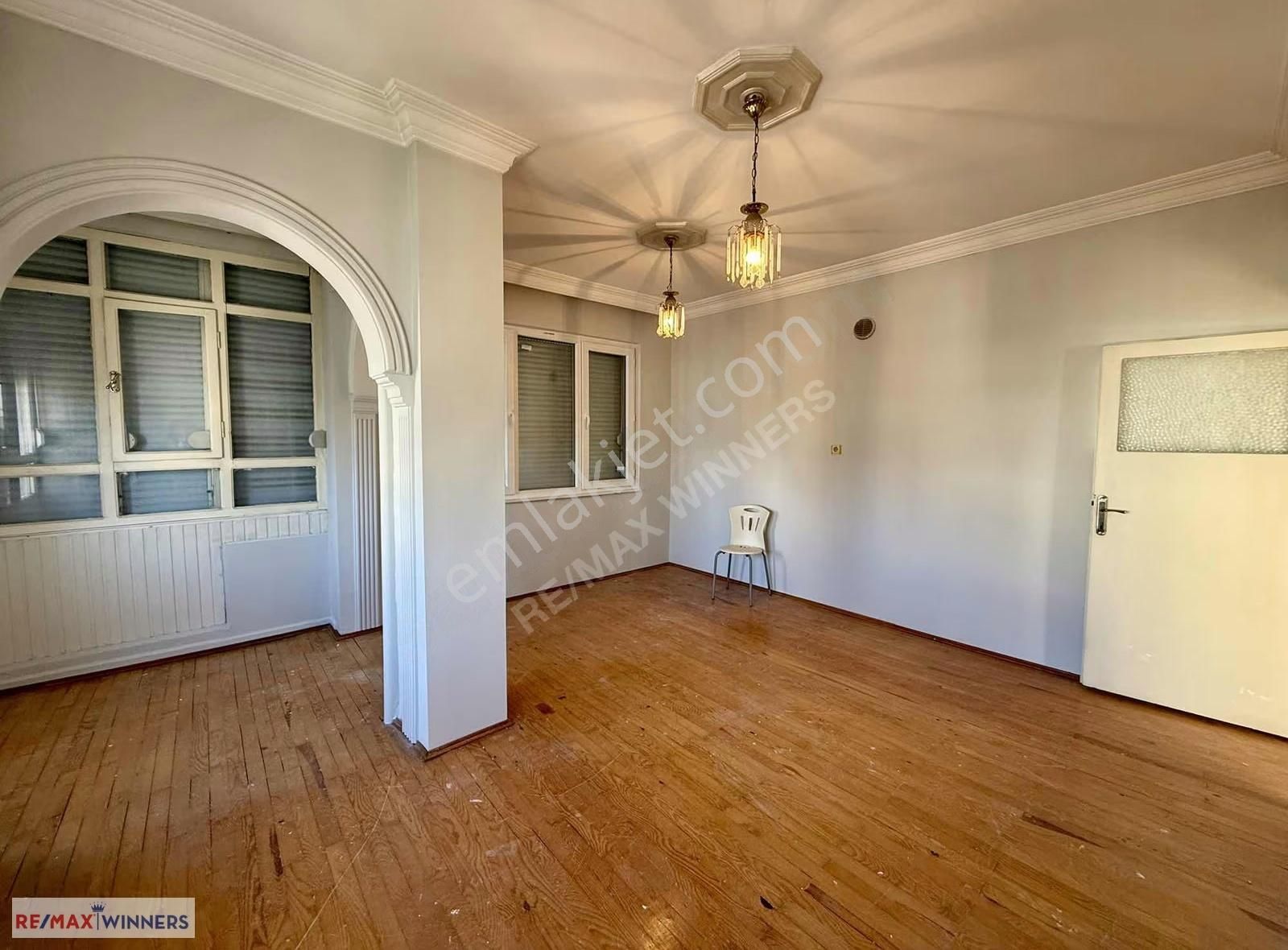 Kiralık Ayrı Mutfaklı Geniş 3+1 Daire Soğuksu Asansörsüz - Görsel 3