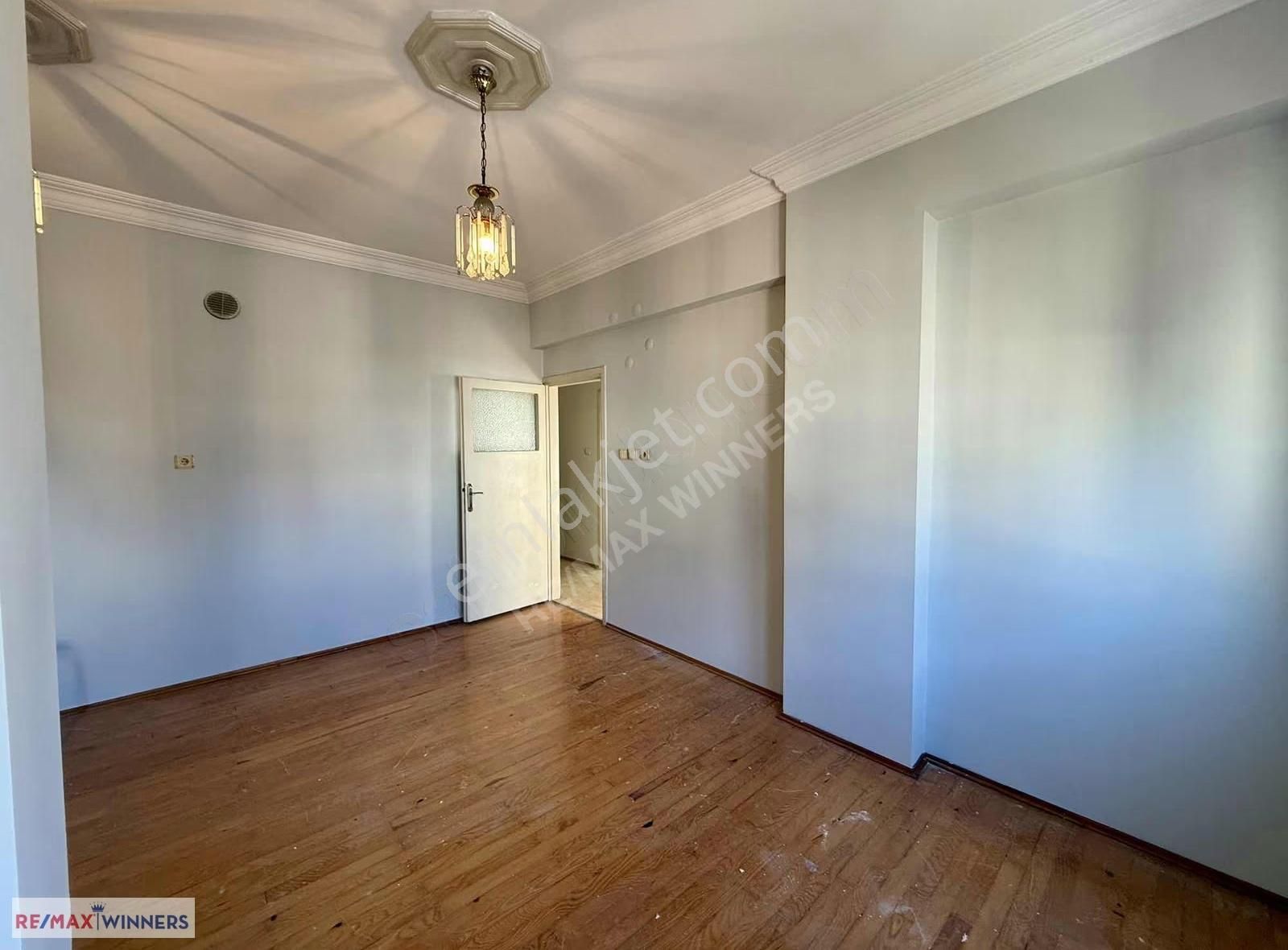 Kiralık Ayrı Mutfaklı Geniş 3+1 Daire Soğuksu Asansörsüz - Görsel 25