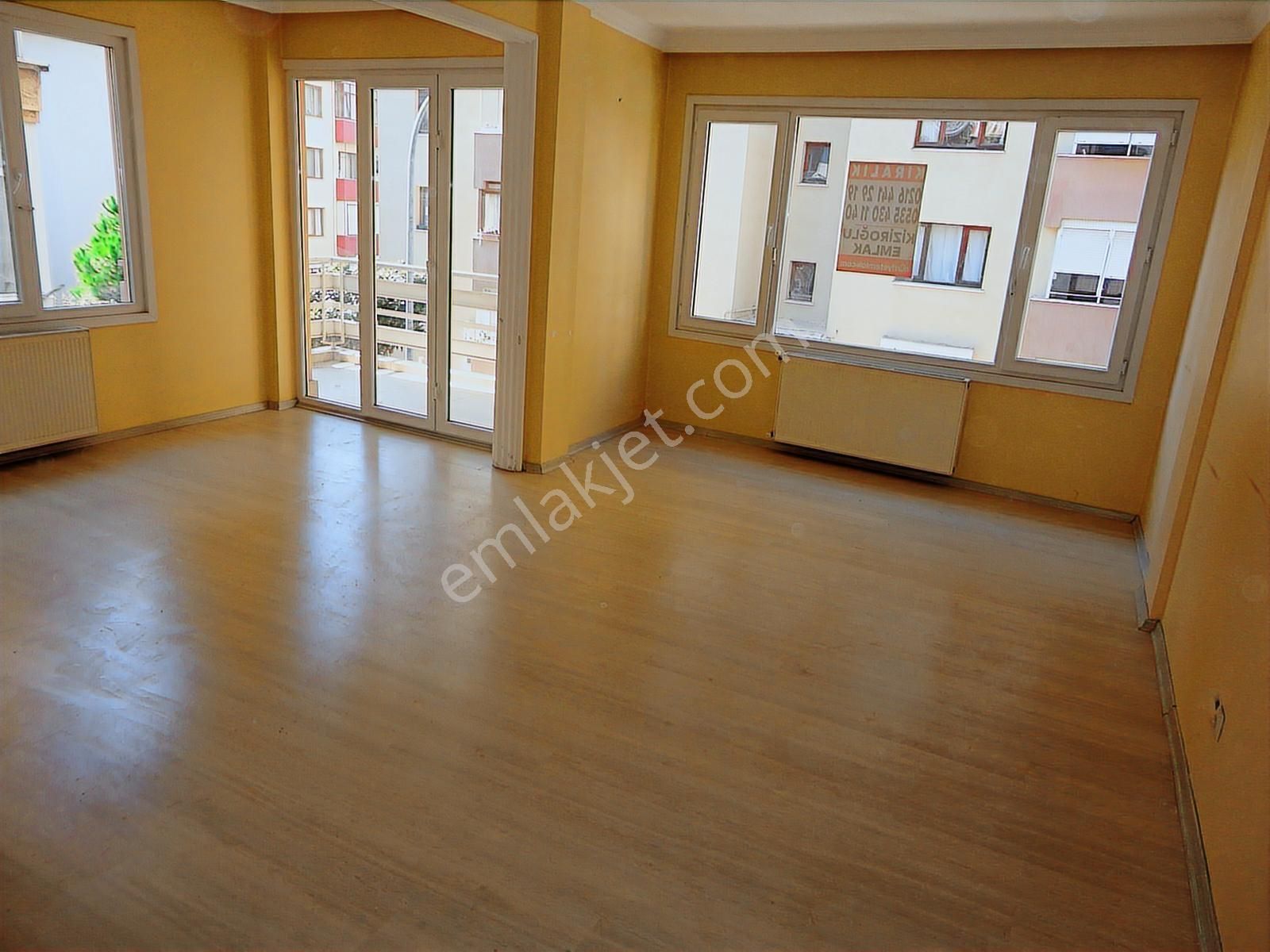 Adatepe Sahilde Süreyyaplajı Marmaray Durağına Yakın Güney 2+1 - Görsel 26