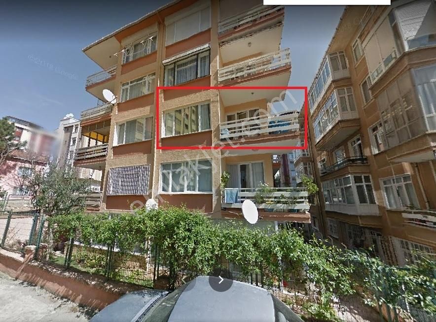 Adatepe Sahilde Süreyyaplajı Marmaray Durağına Yakın Güney 2+1