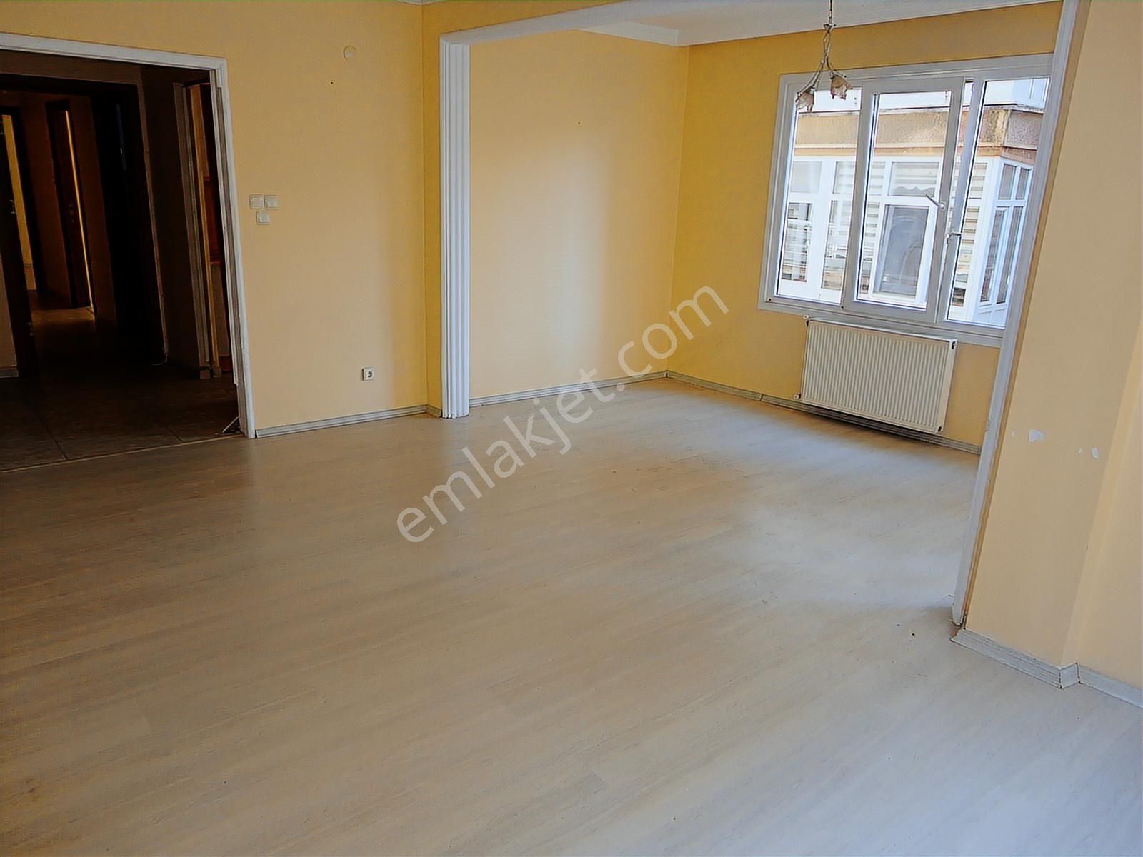 Adatepe Sahilde Süreyyaplajı Marmaray Durağına Yakın Güney 2+1 - Görsel 15