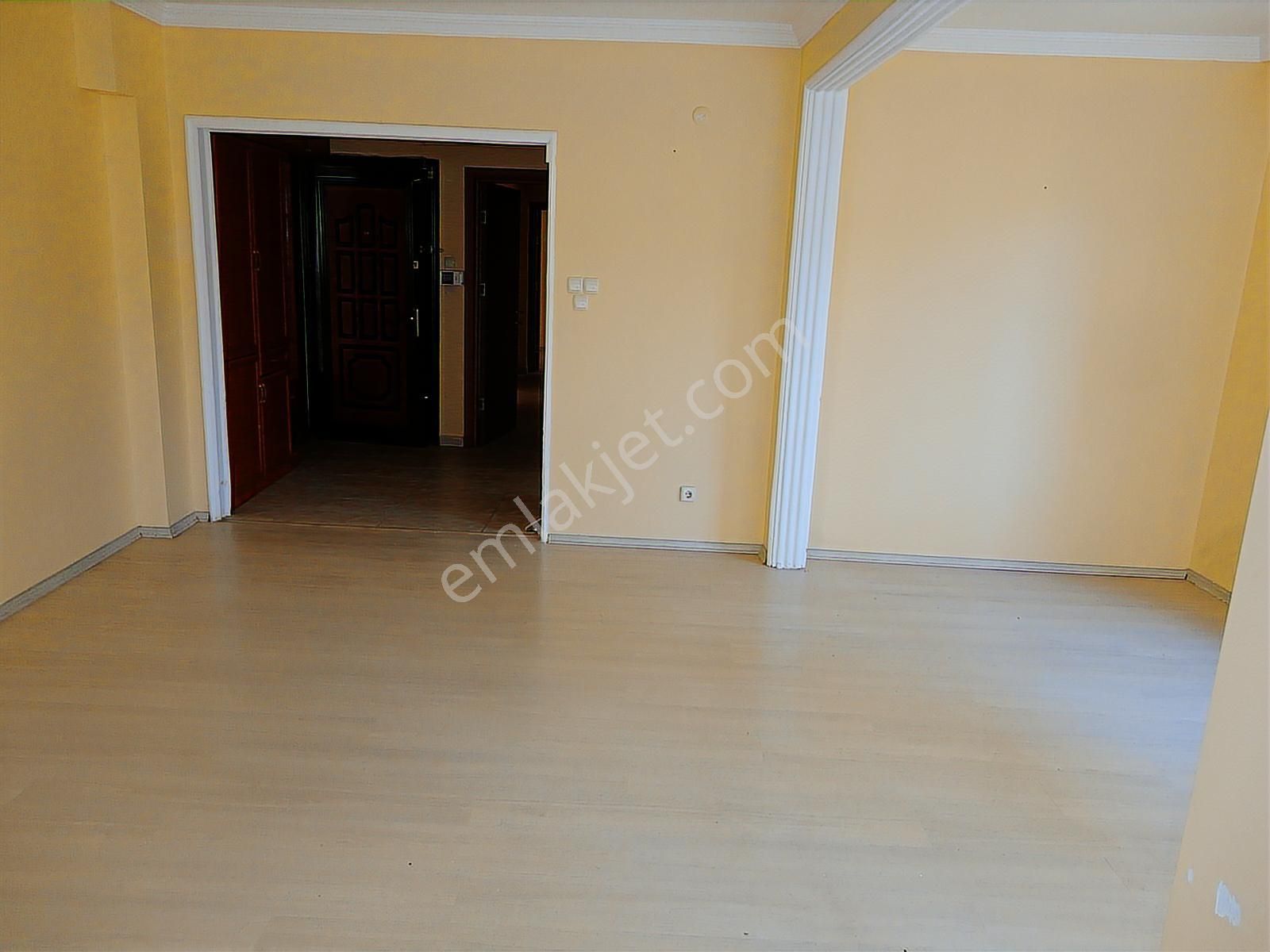 Adatepe Sahilde Süreyyaplajı Marmaray Durağına Yakın Güney 2+1 - Görsel 6