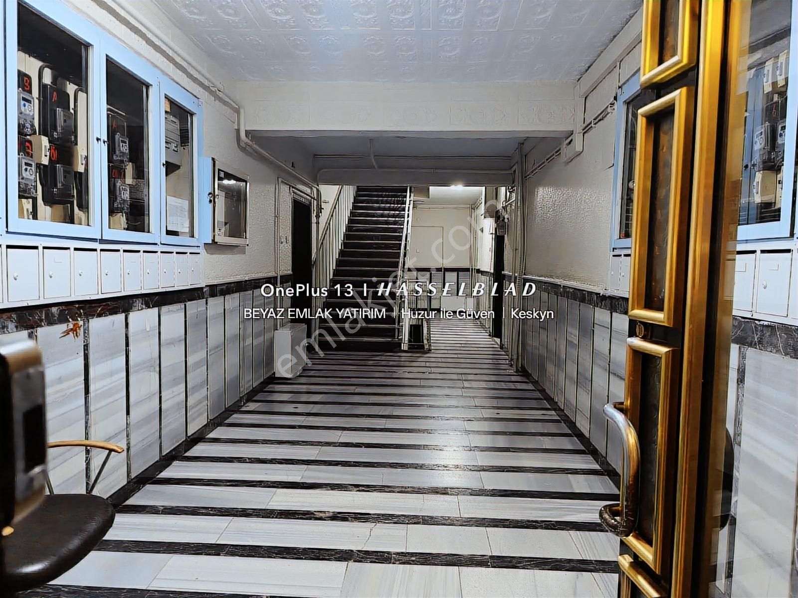 Eksi Stadyum Millet Bahçesi Tam Karşısı 4+1 175 M² Fırsat Daire - Görsel 2