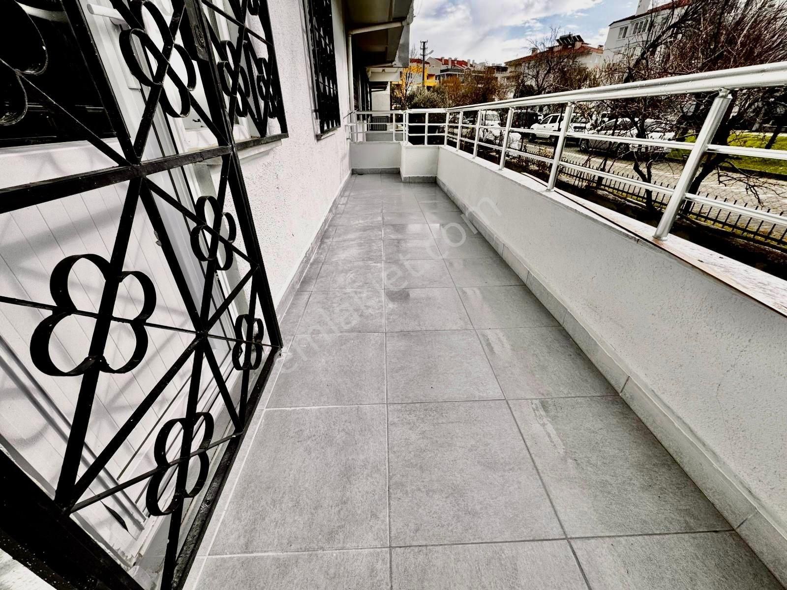▓zeytinli Gayrimenkul'den Denize Çok Yakın & Lüx Tasarım 2+1 Satılık Daire - Görsel 13
