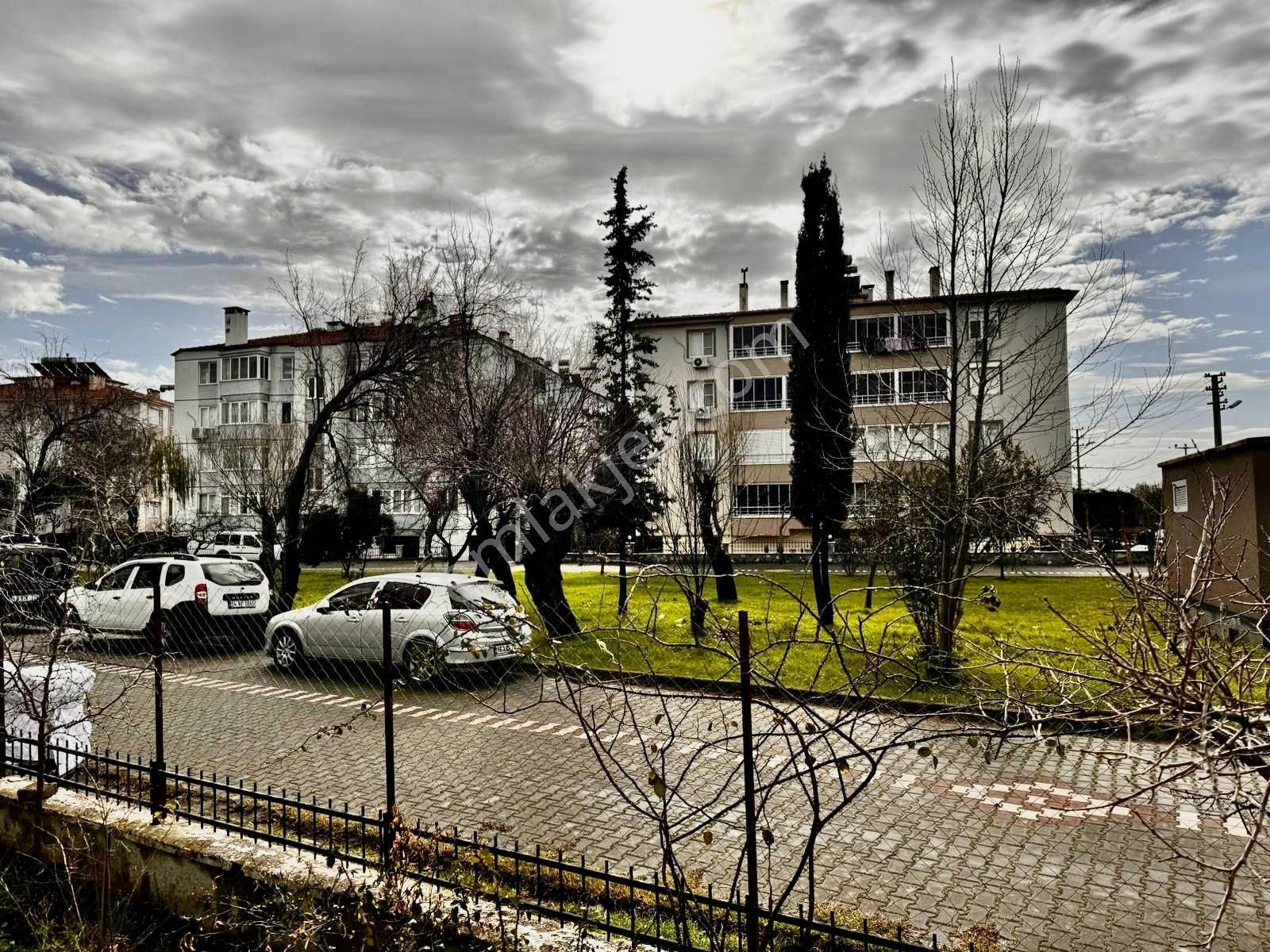 ▓zeytinli Gayrimenkul'den Denize Çok Yakın & Lüx Tasarım 2+1 Satılık Daire - Görsel 4