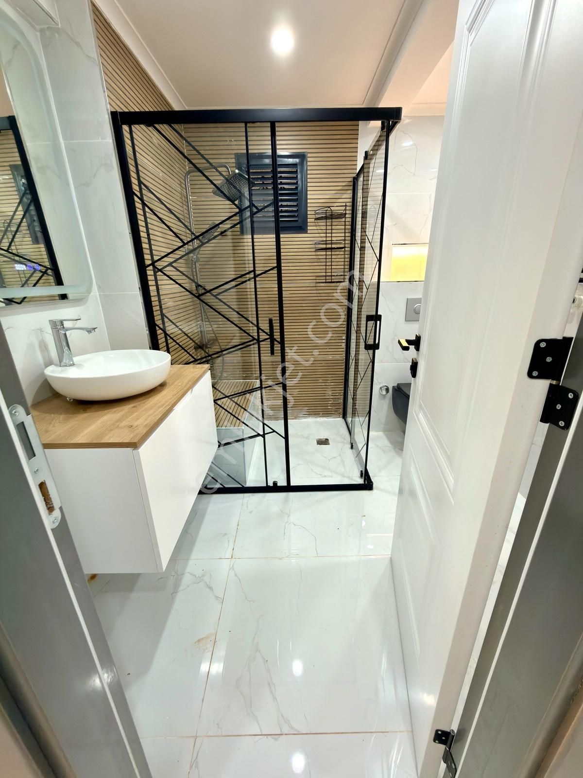 █ Konfor █ Altıntepede Ön Cephe Ayrı Mutfaklı Bahçe Peyzajlı 3+1 - Görsel 9