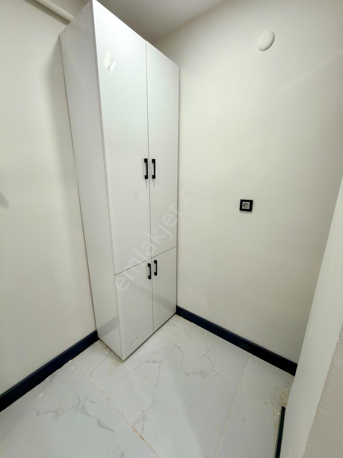 █ Konfor █ Altıntepede Ön Cephe Ayrı Mutfaklı Bahçe Peyzajlı 3+1 - Görsel 21