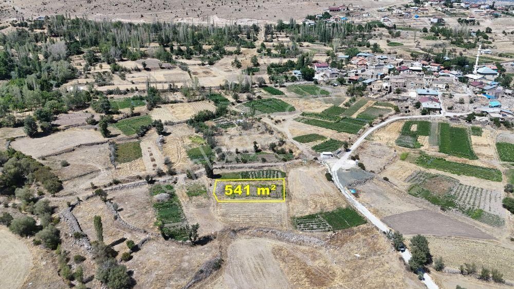 Konya / Meram / Kayalı Mahallesinde 541 M² Müstakil Tapulu Tarla