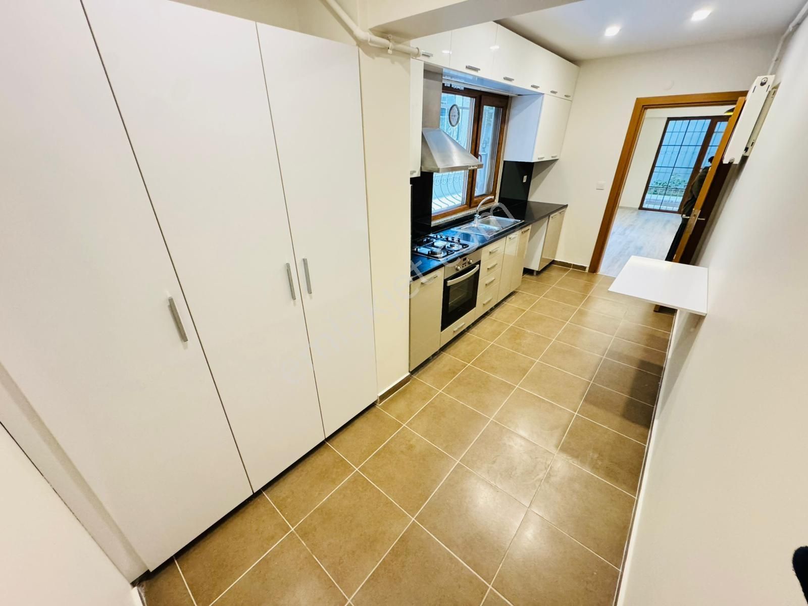 █ Konfor █ 50. Yıl Koru'da Ayrı Mutfaklı Geniş Bahçe Teraslı 1+1 - Görsel 25