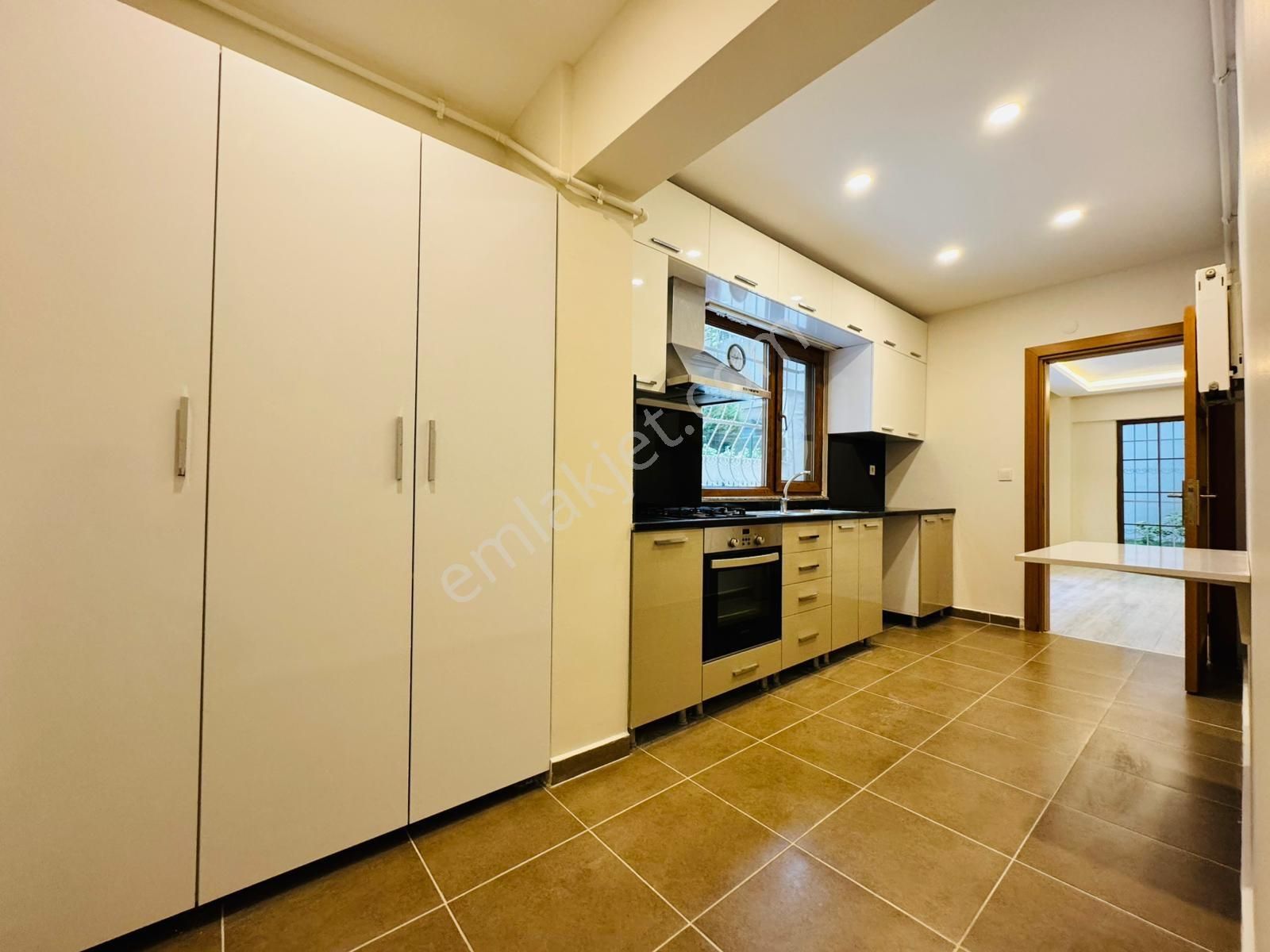 █ Konfor █ 50. Yıl Koru'da Ayrı Mutfaklı Geniş Bahçe Teraslı 1+1 - Görsel 27