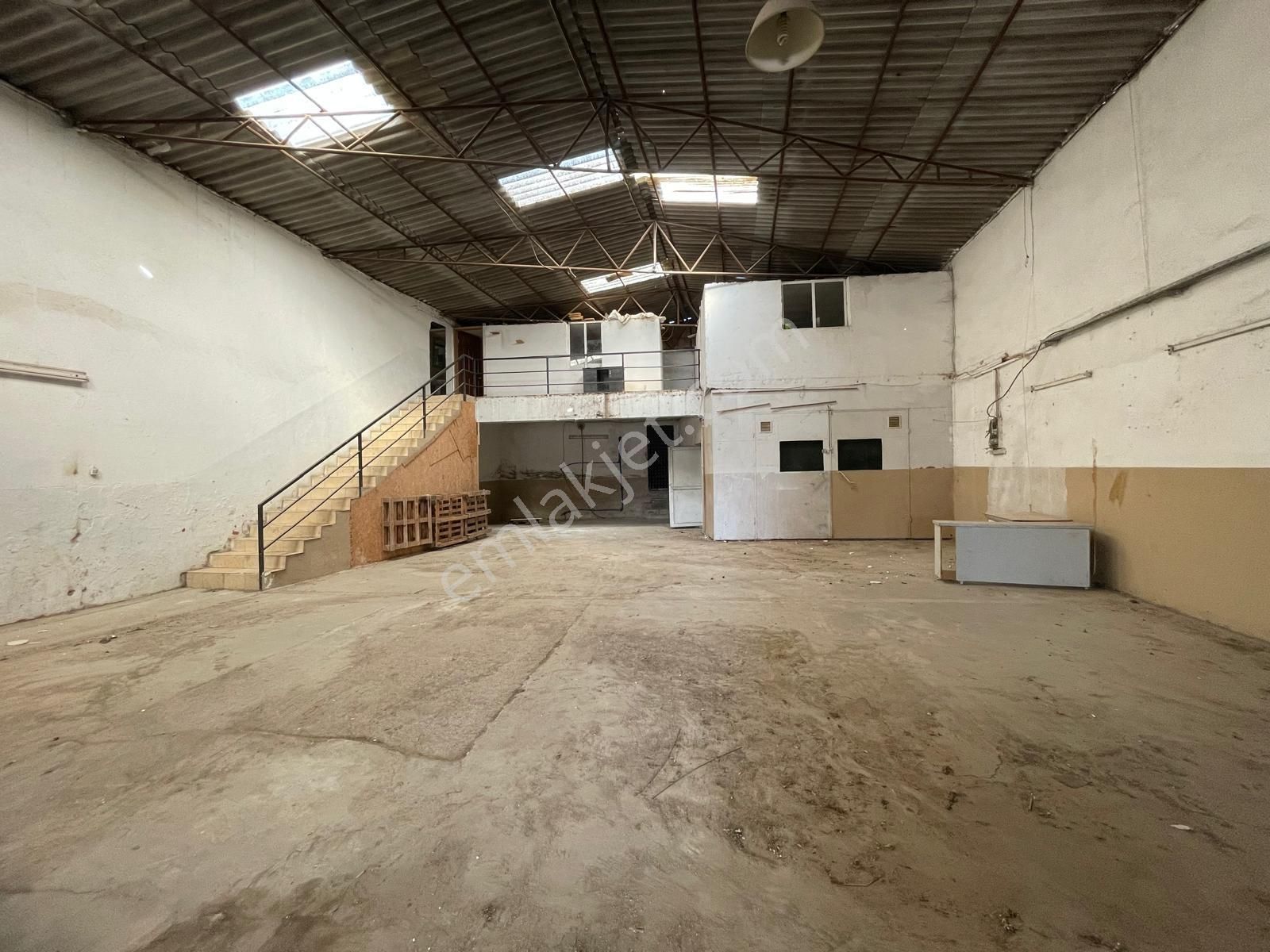 Bornova Evka3 Girişi,manisa Asfaltı Üzeri Kiralık Depo - Görsel 15