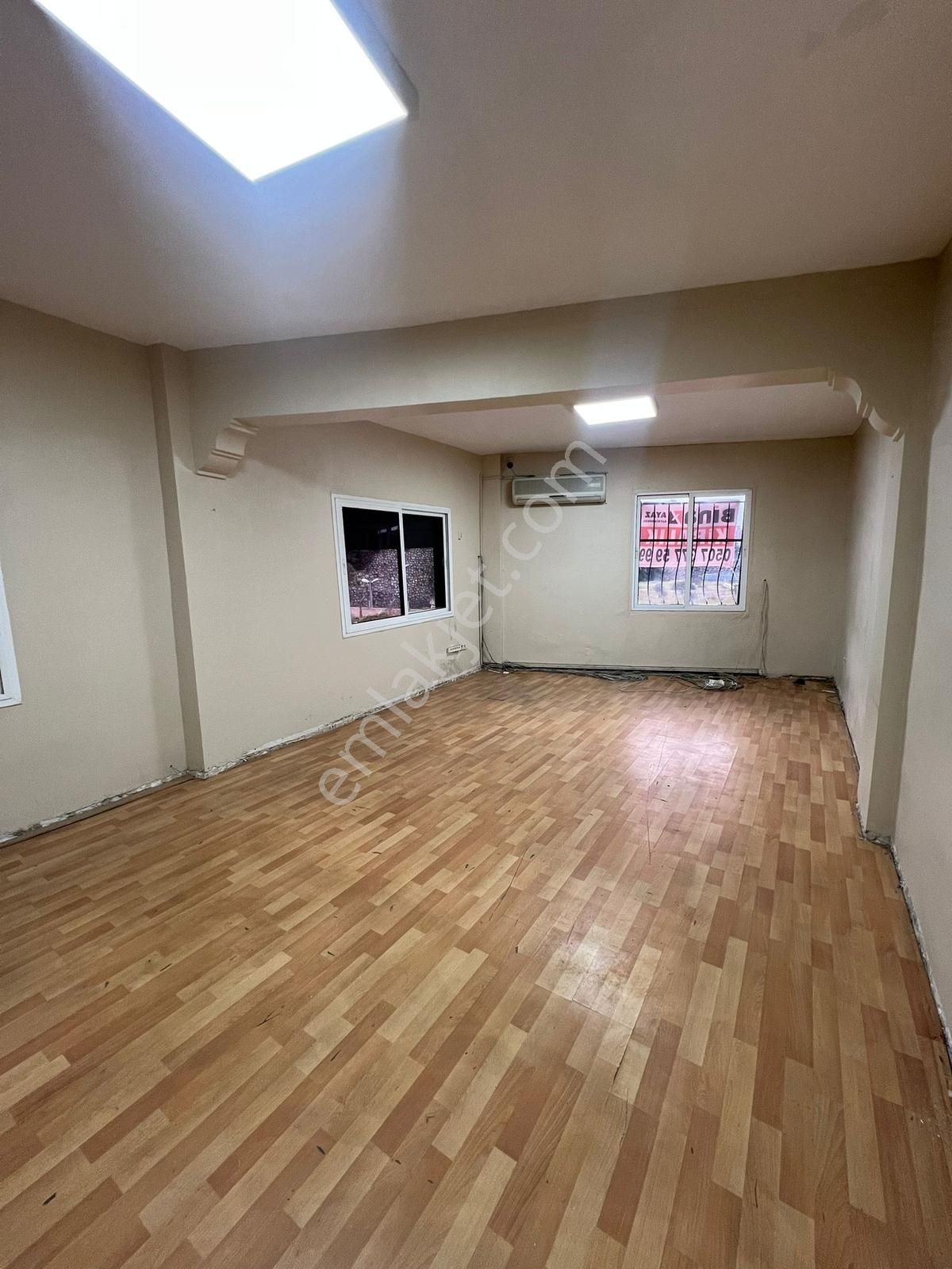 Bornova Evka3 Girişi,manisa Asfaltı Üzeri Kiralık Depo - Görsel 19