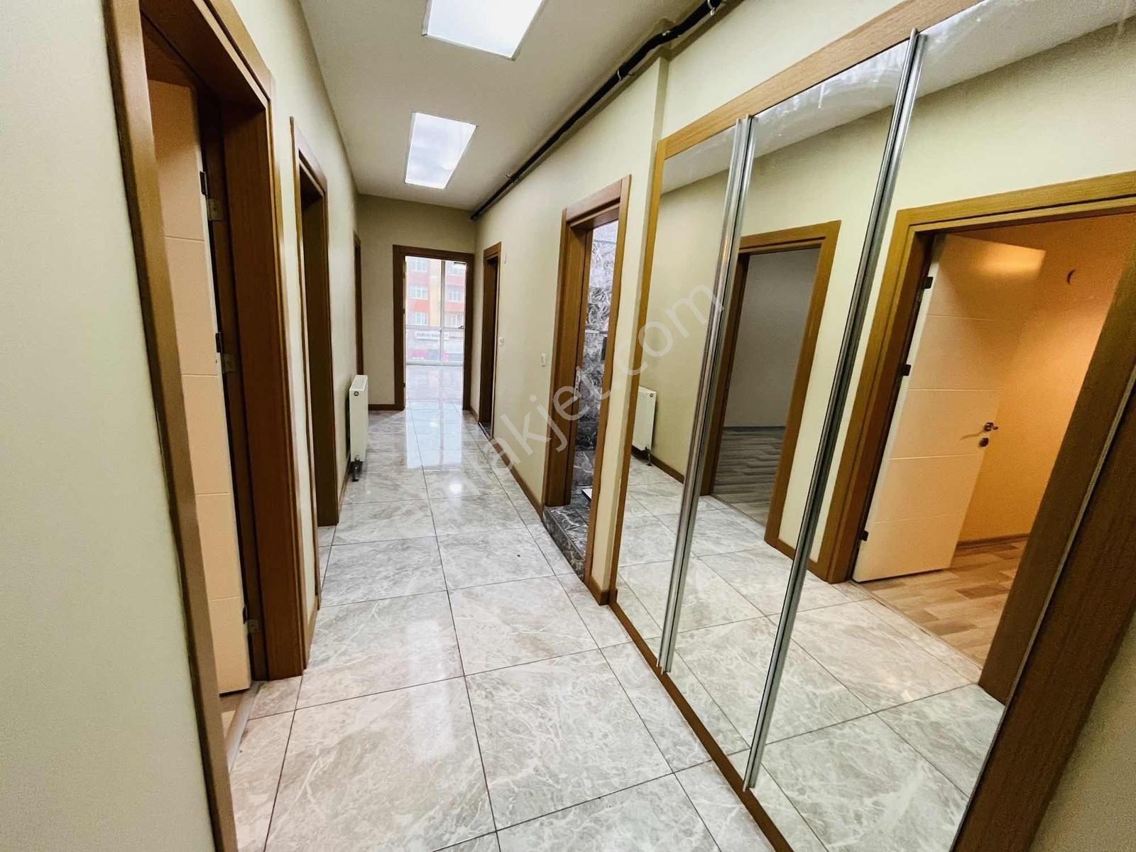 Çerkezköy Tepe Yolu Üzer Satılık 3 + 1 Daire Site İçinde - Görsel 22