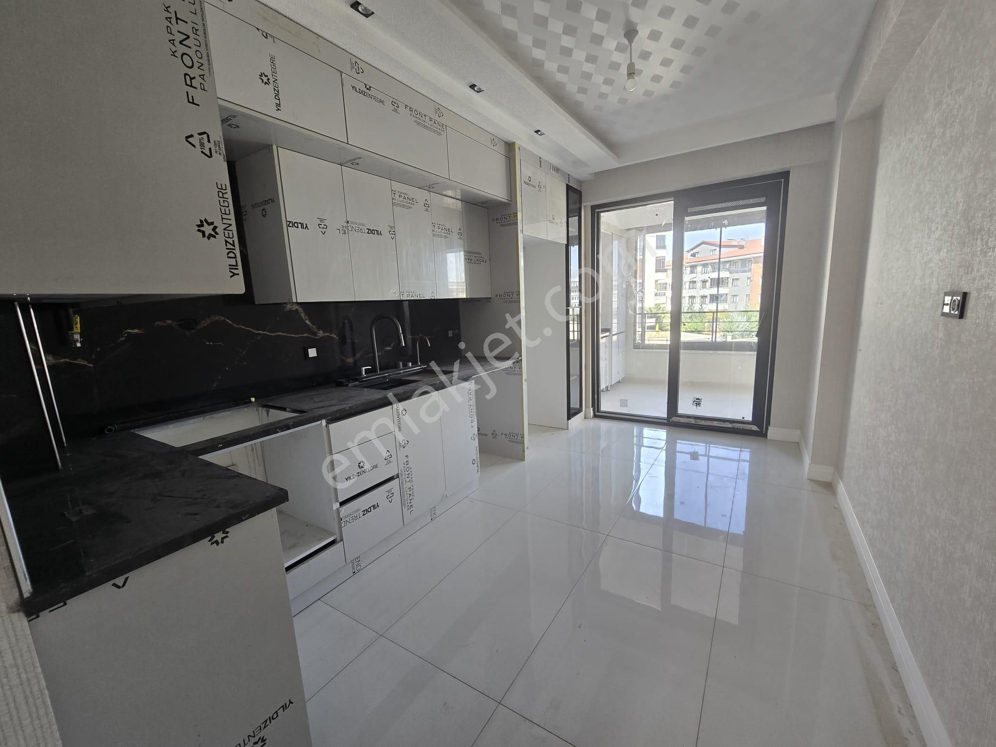 Parsana Mahallesinde İskanlı 3+1 Site İçi Daire - Görsel 3