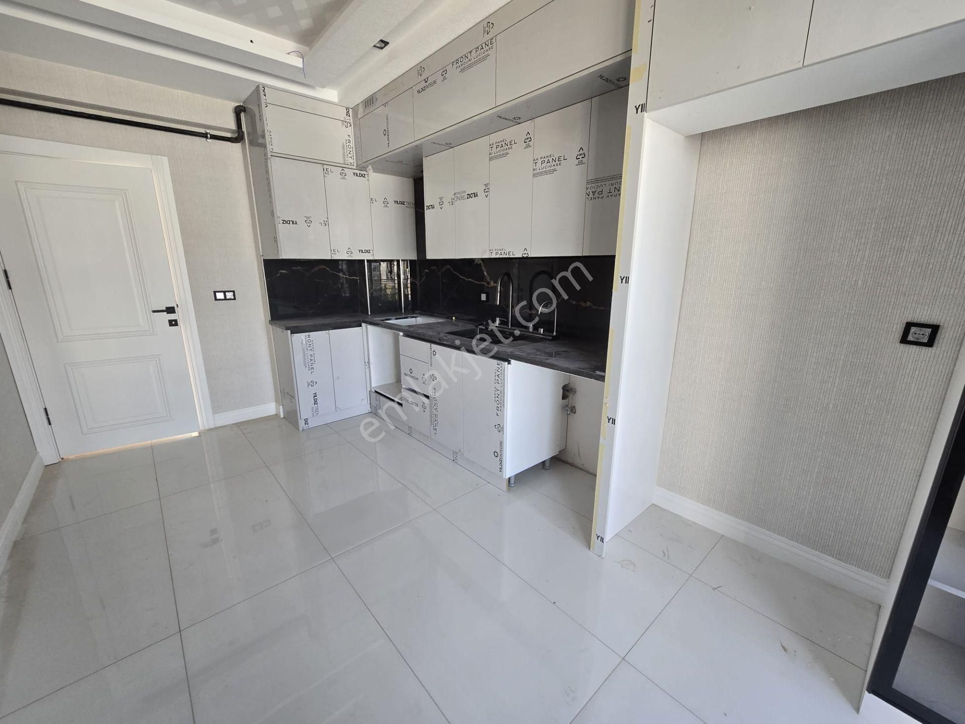 Parsana Mahallesinde İskanlı 3+1 Site İçi Daire