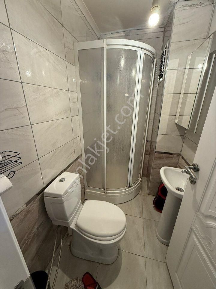 Beylikdüzü Yakuplu Mahallesi Metrobüse 20 Adım Full Eşyalı 2+1 - Görsel 10