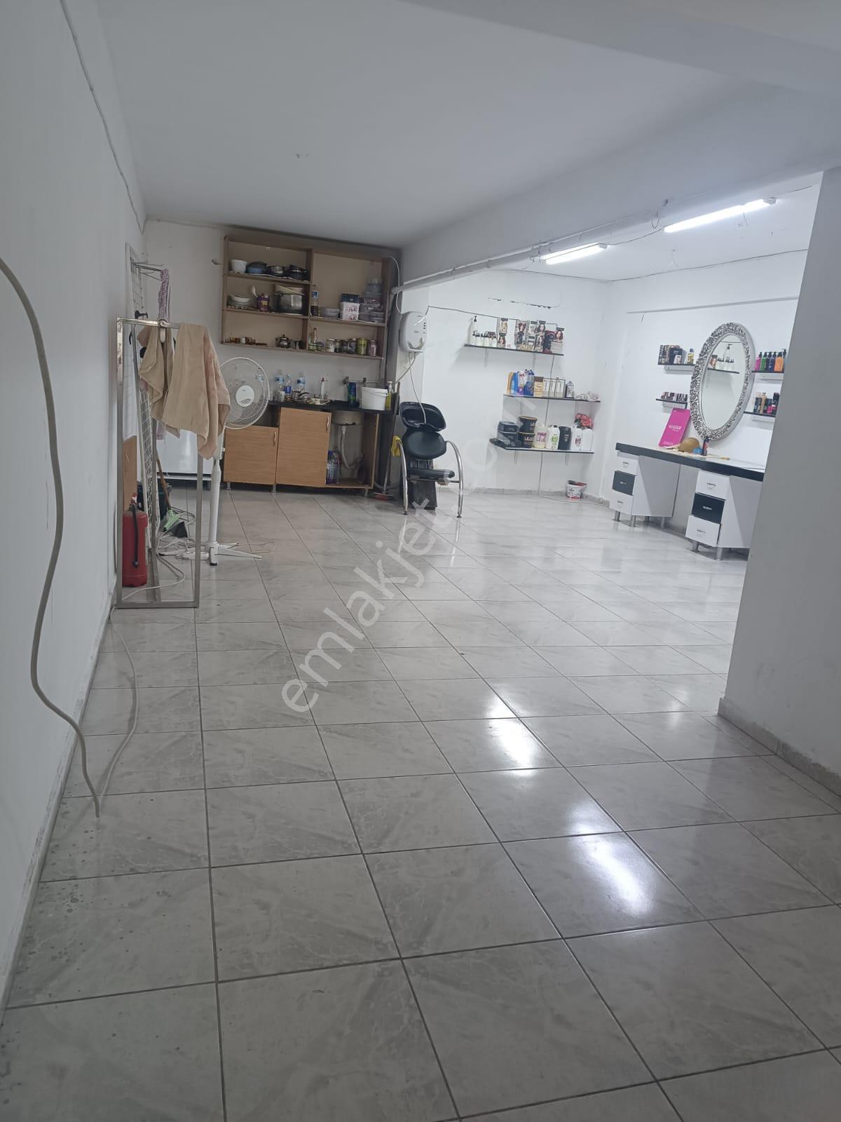 Rızık Gm' Den Çarşı Merkezde Satılık İş Yeri - Görsel 6