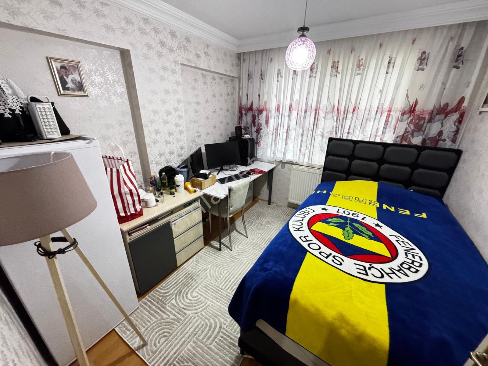 Yunus Emre Cad. Ve Danışment Göbeğe 5 Bina Katta 3+1 Tek Bağımlı - Görsel 16