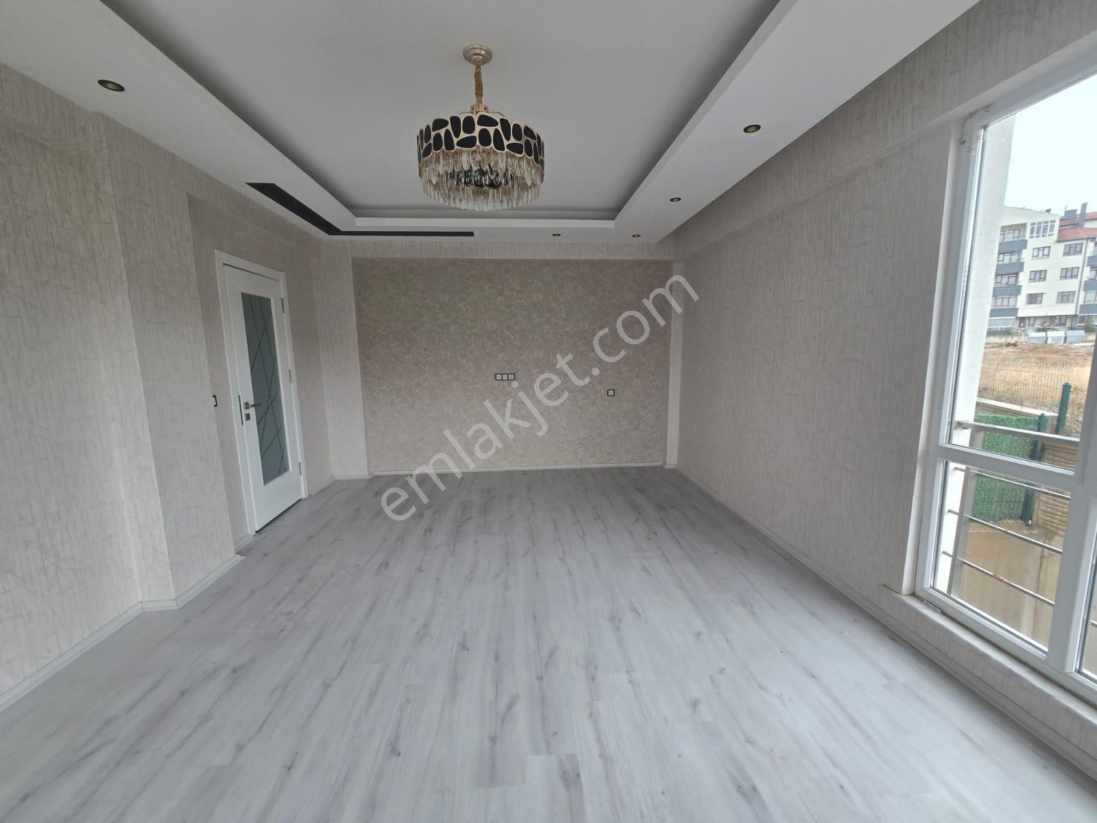 Mete Konakları Yakını Satılık Hobi Bahçeli 3+1 Daire - Görsel 8