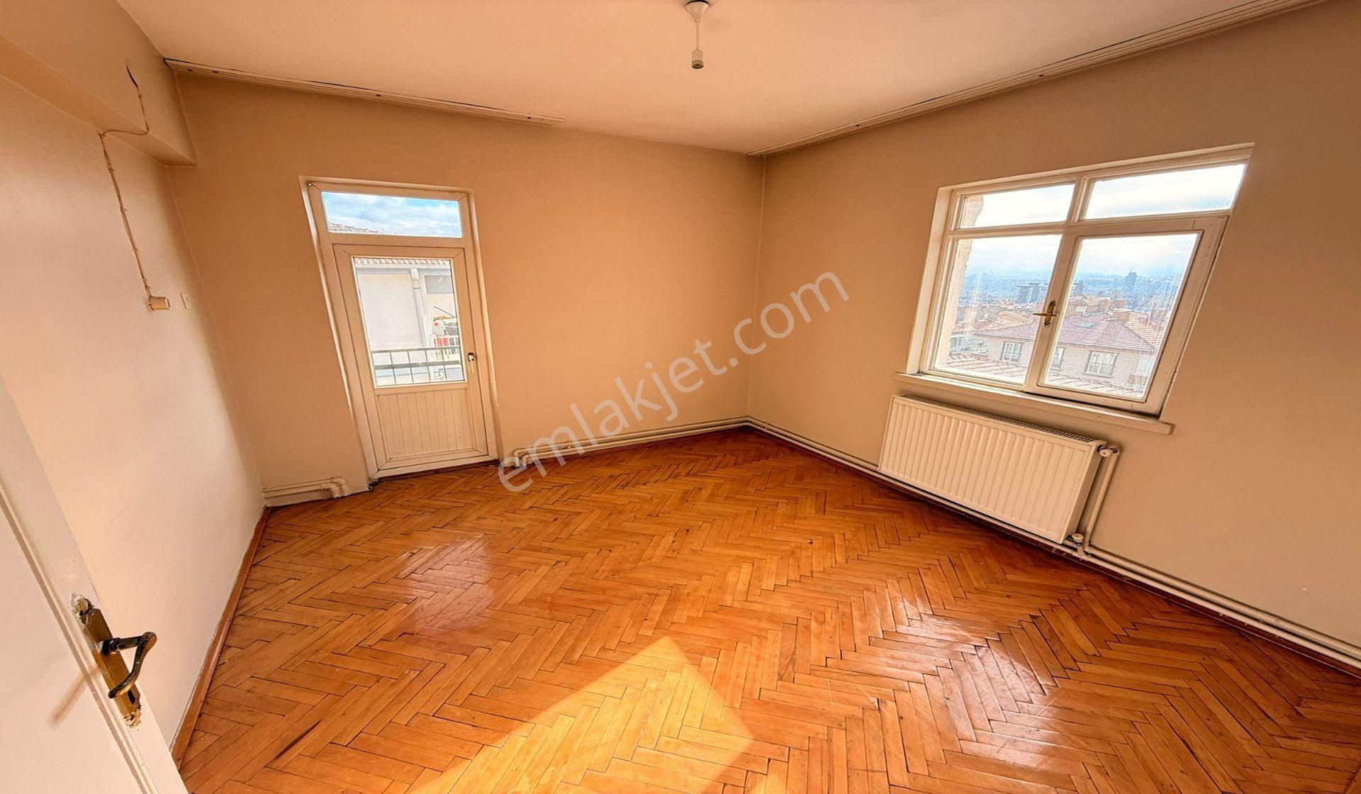 19 Mayıs Dumlupınar Okulu Yakını 3+1 Katta Manzaralı - Görsel 12