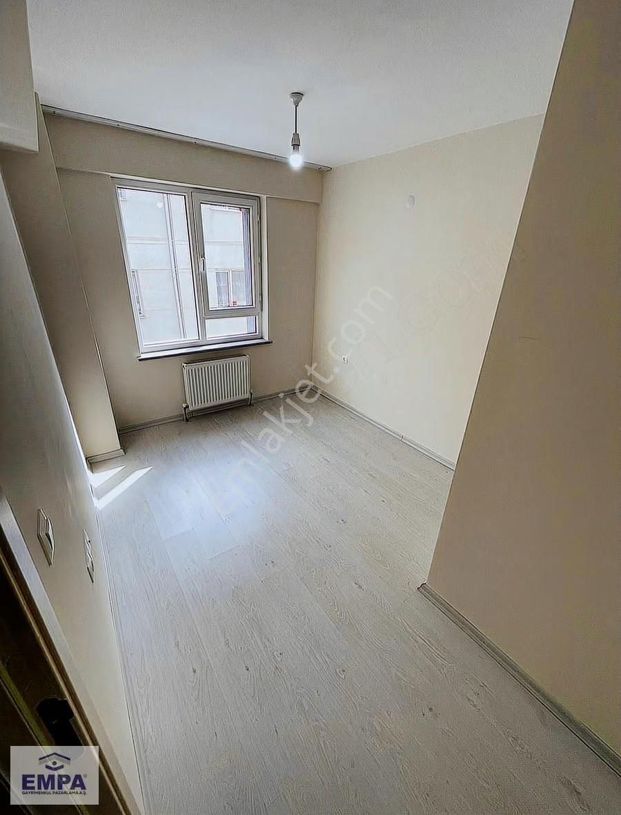 Empa'dan Ertuğrulgazi Mah. Gümrük Sok. 1+1 55m² Fırsat Apart - Görsel 11