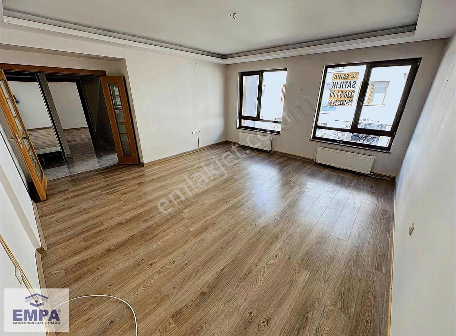 Empa'dan Ertuğrulgazi Mah Site İçerisnde 3+1 140m² Satılık Daire - Görsel 3