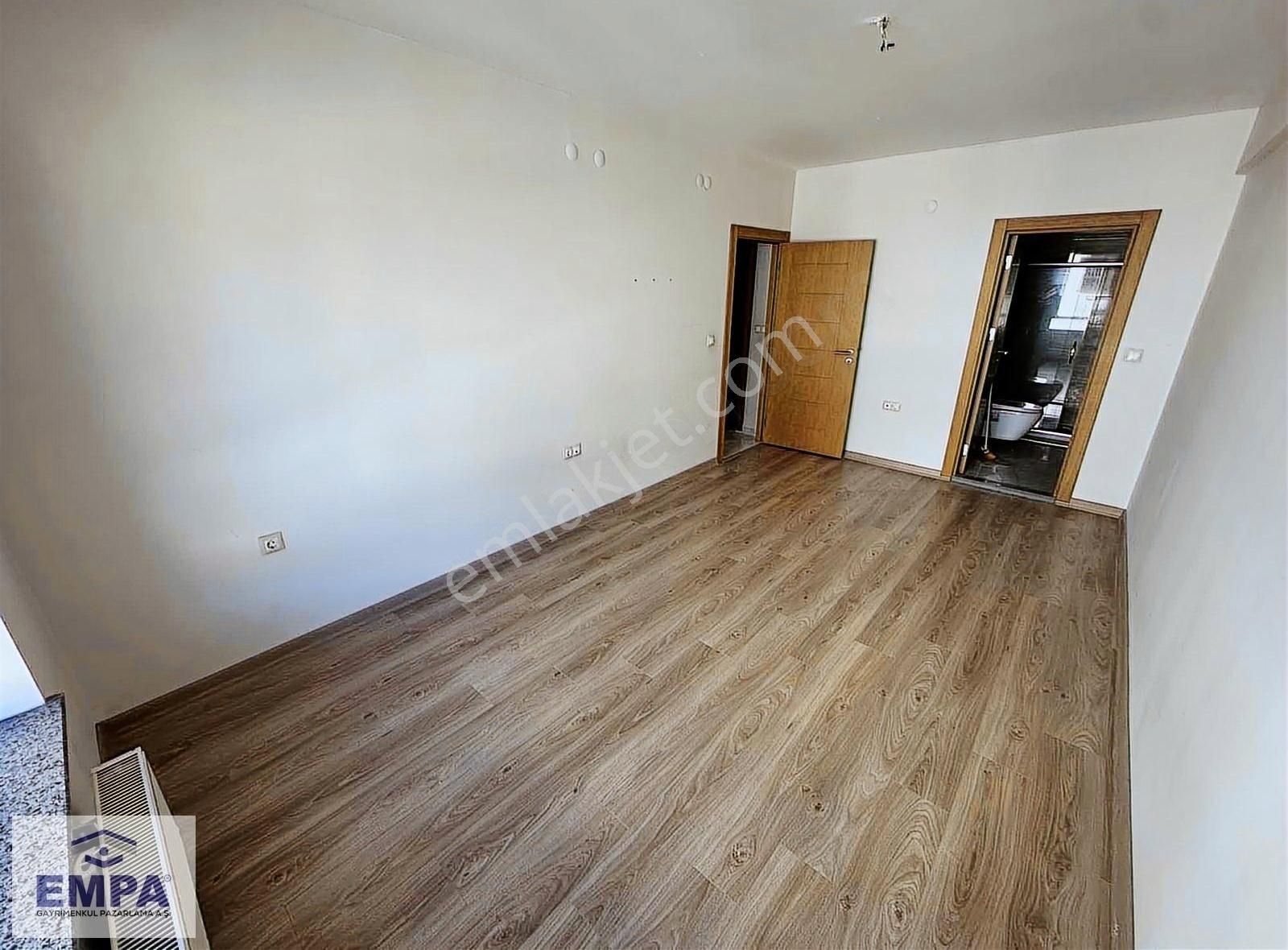 Empa'dan Ertuğrulgazi Mah Site İçerisnde 3+1 140m² Satılık Daire - Görsel 31