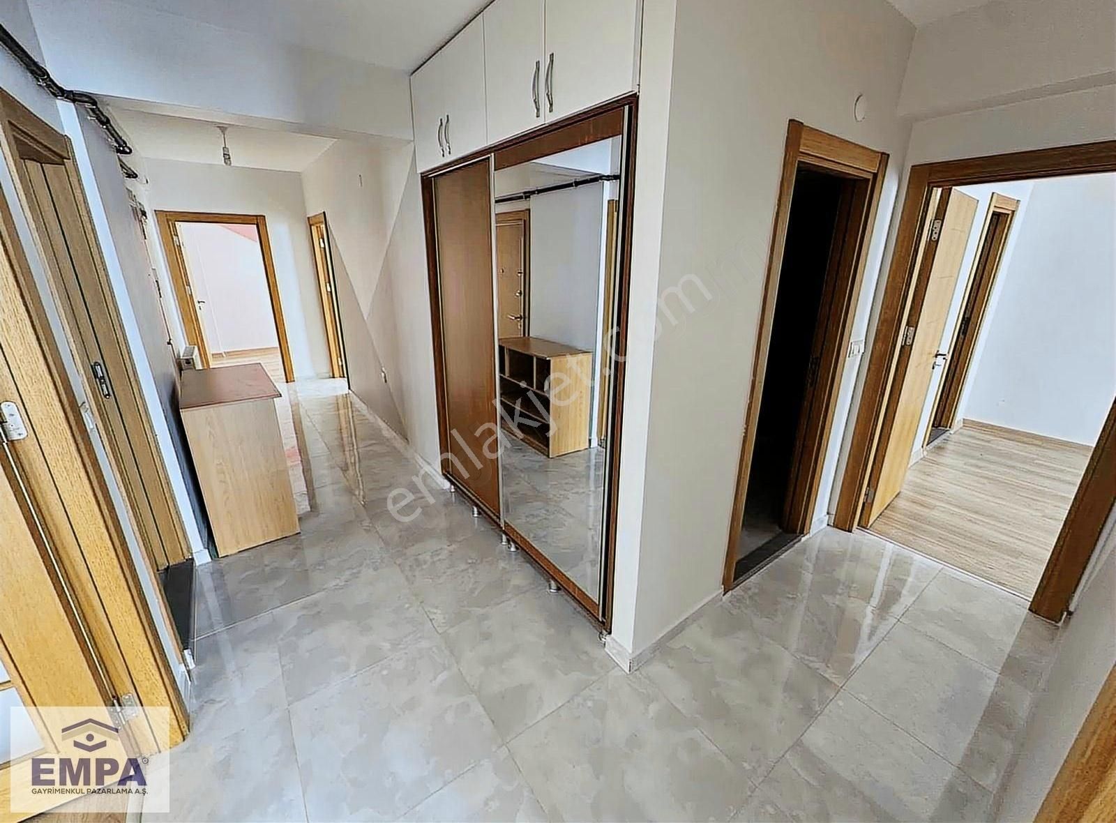 Empa'dan Ertuğrulgazi Mah Site İçerisnde 3+1 140m² Satılık Daire - Görsel 23