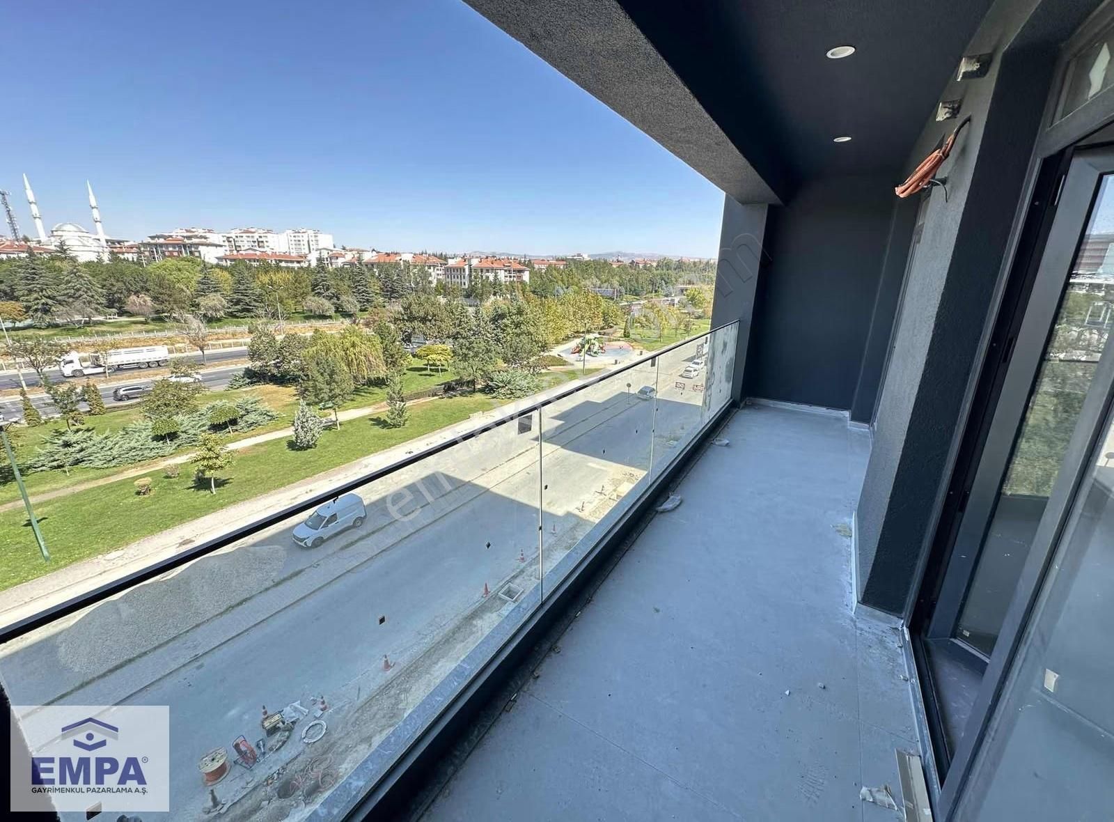 Empa'dan Aydoğanlar Plaza'da 1+1 88m² Sıfır Lüks Ofis & Daire - Görsel 30